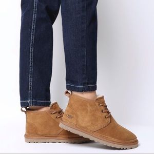 UGG🍂🍁Neumel Winter boots Sz 8